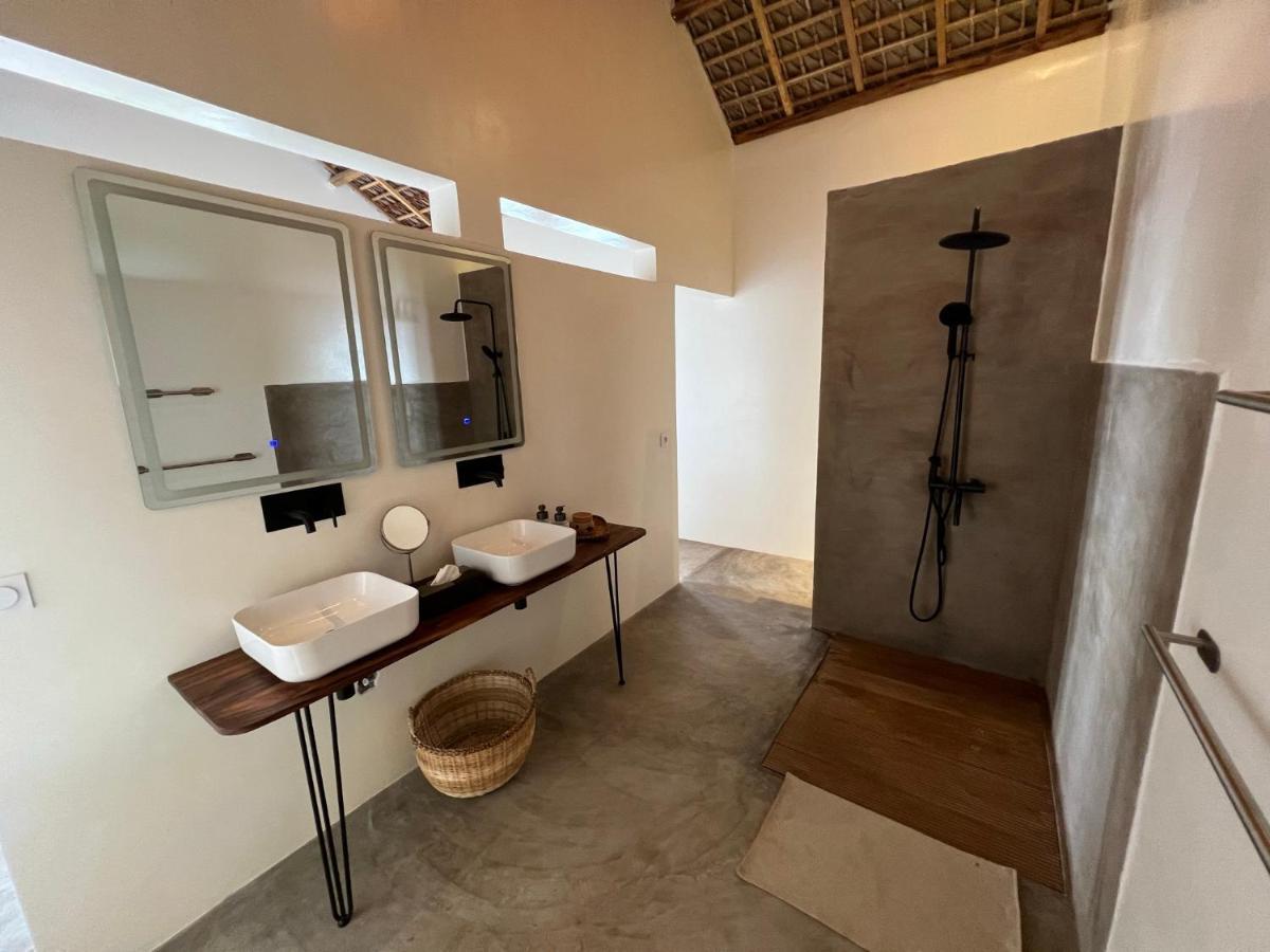 Canopee Lodge Nosy Komba Exterior photo