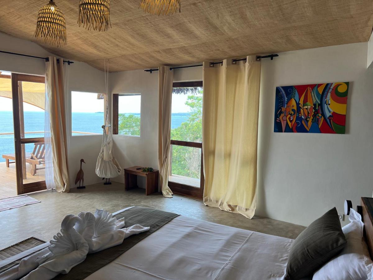Canopee Lodge Nosy Komba Exterior photo
