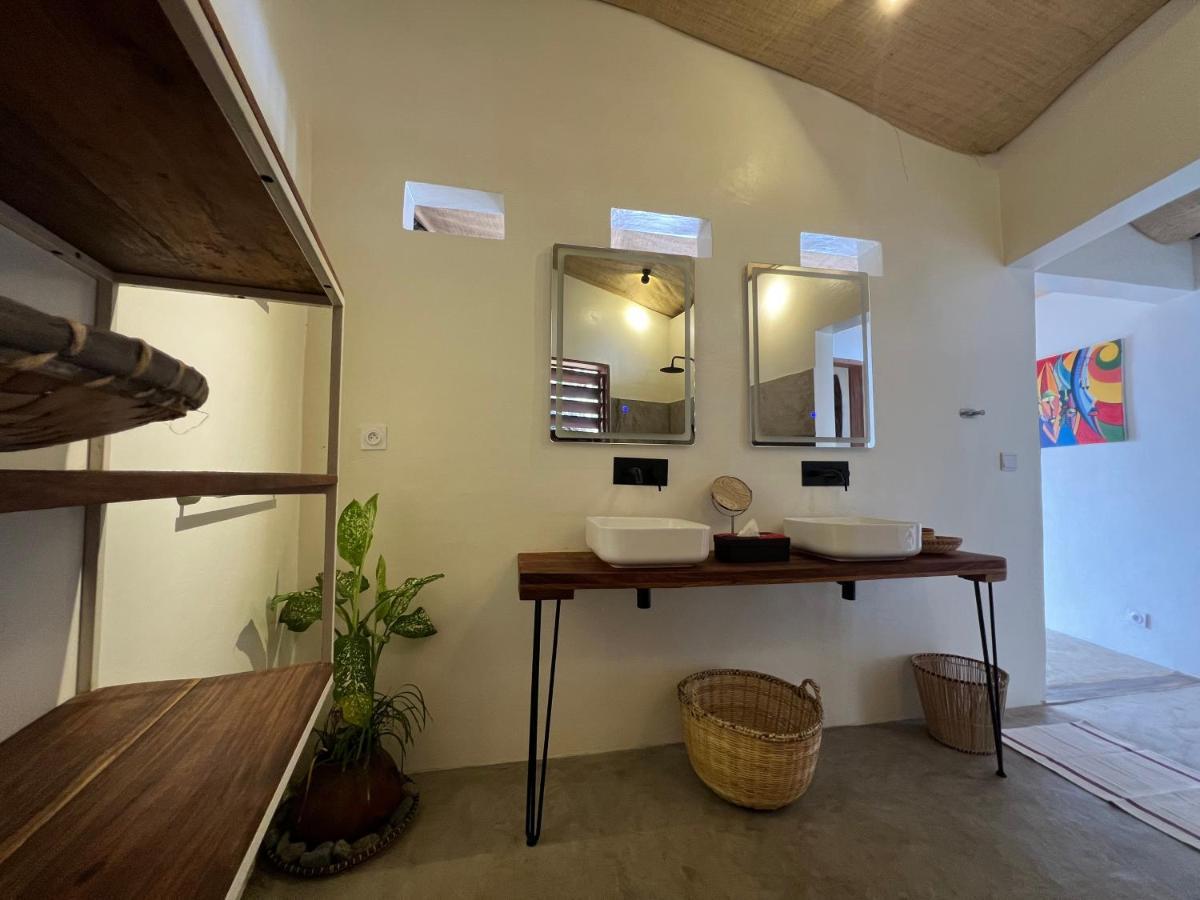 Canopee Lodge Nosy Komba Exterior photo