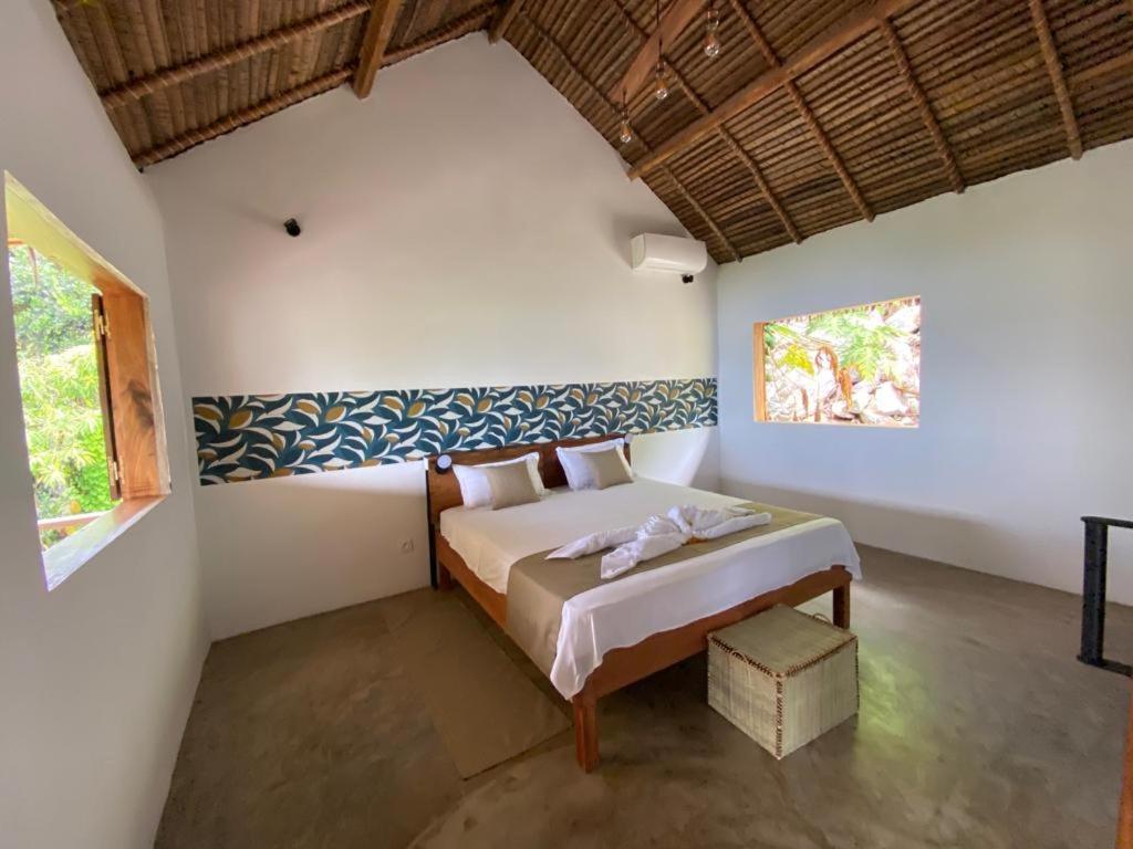 Canopee Lodge Nosy Komba Exterior photo